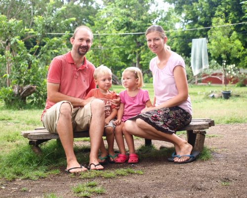 Vanuatu-Greizer-csalad_misszio Vanuatu-Greizer-csalad_misszio